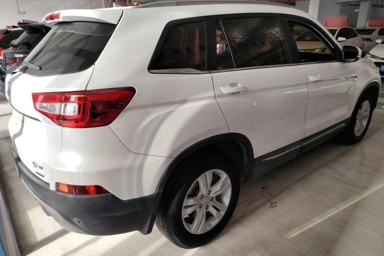 长安CS75 2014款 1.8T 自动尊贵型 国IV车身外观6004