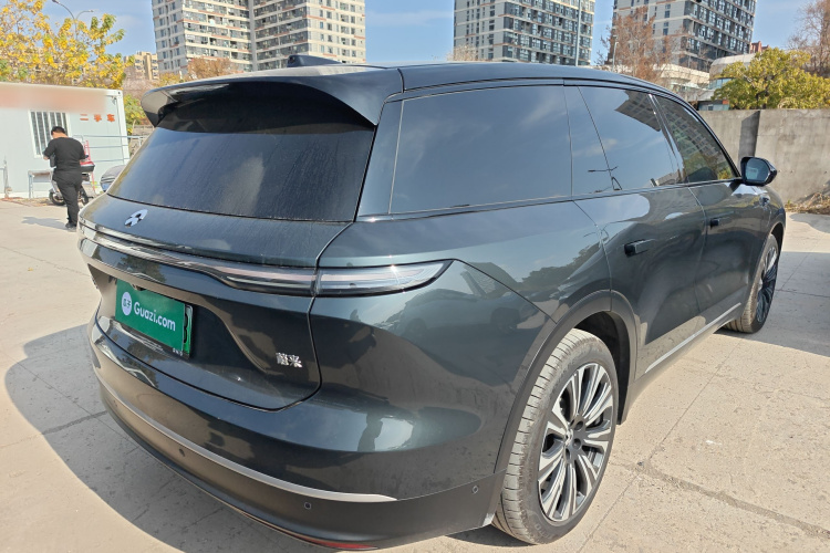 蔚来ES8 2024款 75kWh车身外观7