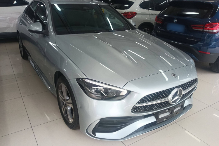 奔驰C级 2022款 C 200 L 运动版车身外观6002