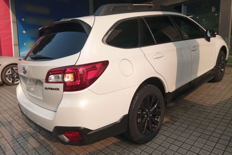 斯巴鲁 傲虎 2020款 改款 2.5i 特装版 EyeSight车身外观6005