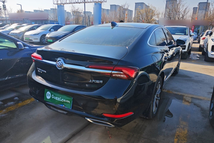 别克 君越 2022款 652T 豪华型车身外观7