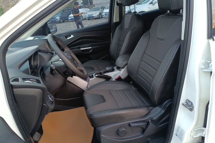 福特 翼虎 2015款 1.5L GTDi 两驱风尚型局部细节19