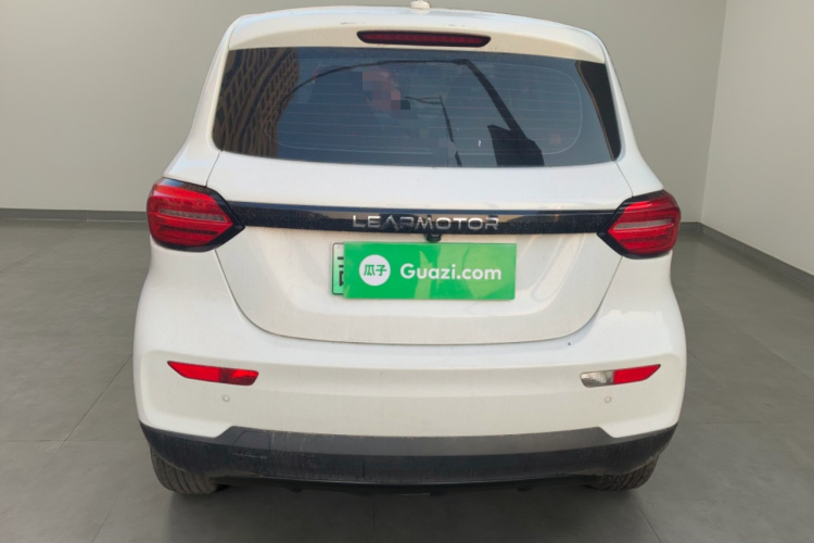 零跑汽车 零跑T03 2021款 400轻享版 三元锂车身外观6