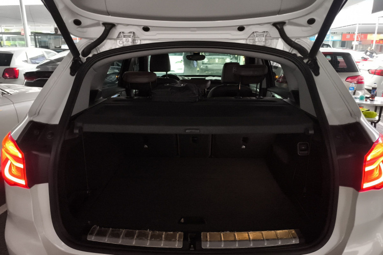 宝马X1 2018款 xDrive20Li 尊享型局部细节23