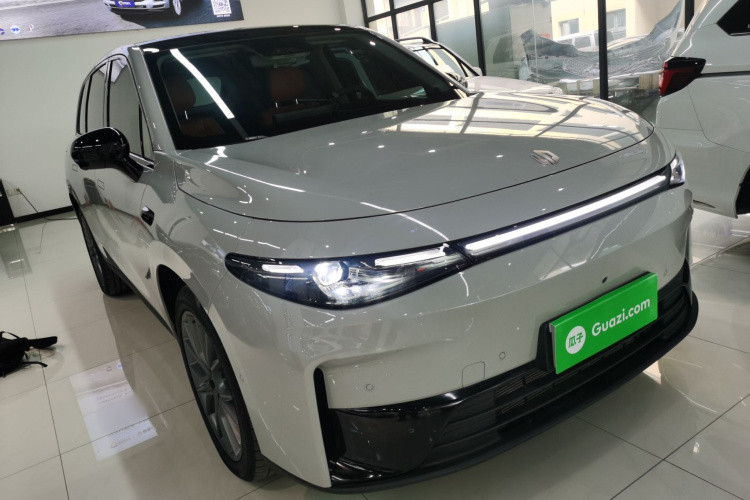 零跑汽车 零跑C10 2024款 210智享版车身外观3