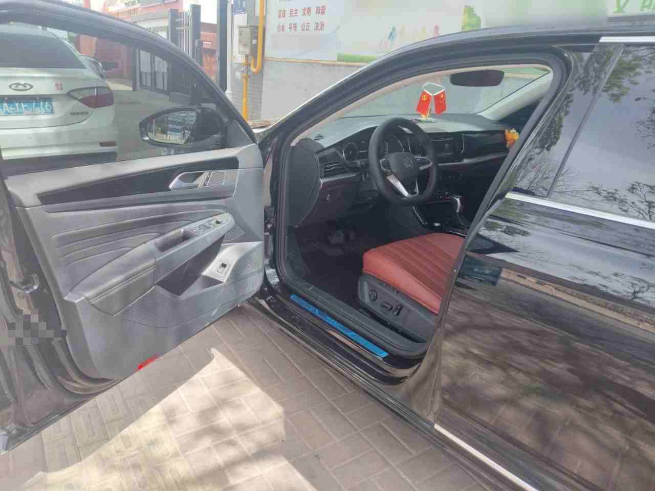 车辆驾驶位内饰展示