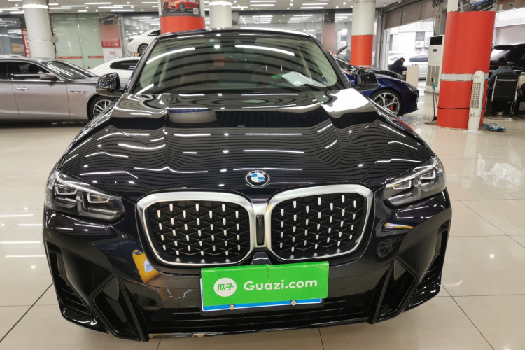宝马X4 2022款 xDrive 25i M运动套装车身外观6001