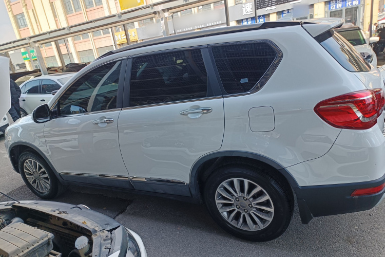 哈弗H6 2018款 运动版 1.5T 自动两驱精英型 国V车身外观4