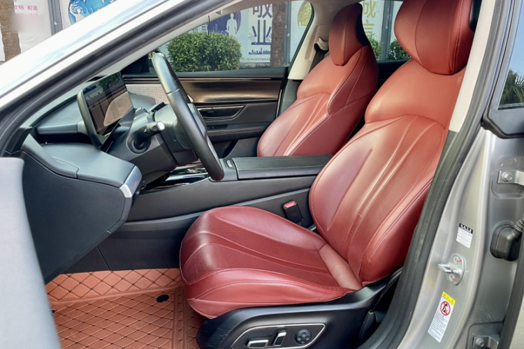 小鹏P7 2020款 670N局部细节19