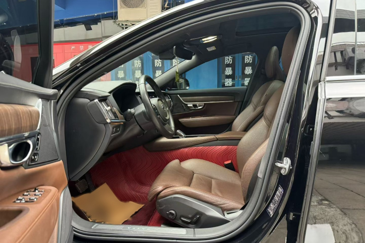 沃尔沃S90 2022款 B5 智远豪华版局部细节19