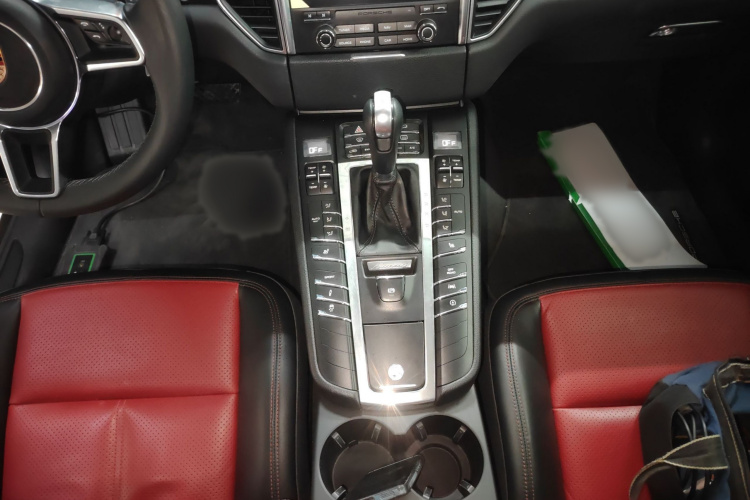 保时捷 2017款  Macan 2.0T局部细节18