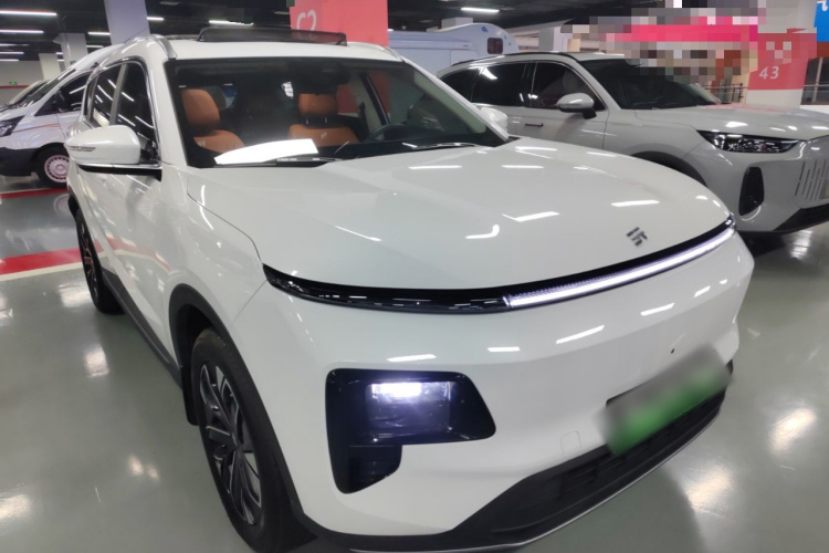 捷途山海L7 2024款 1.5T 120km MAX+ 7座车身外观3