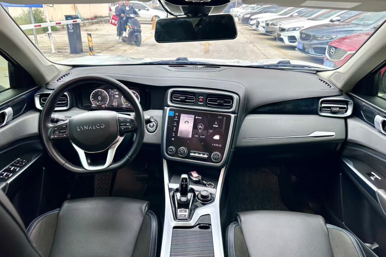 领克01 EM-P 2018款 1.5T PHEV 劲 国V车身外观6002