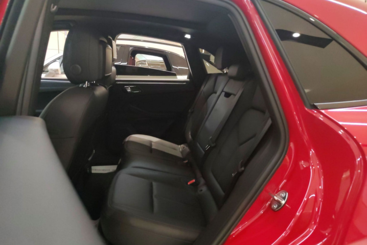 保时捷 2023款 Macan 2.0T中控内饰7004