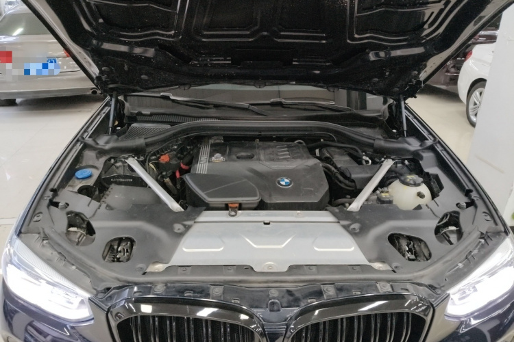宝马X3 2021款 改款 xDrive28i M运动套装机舱底盘24