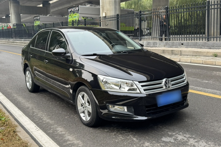 大众 桑塔纳 2015款 1.6L 自动舒适版车身外观6002