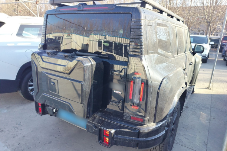 捷途旅行者 2025款 2.0TD DCT 四驱星际卫士车身外观6005