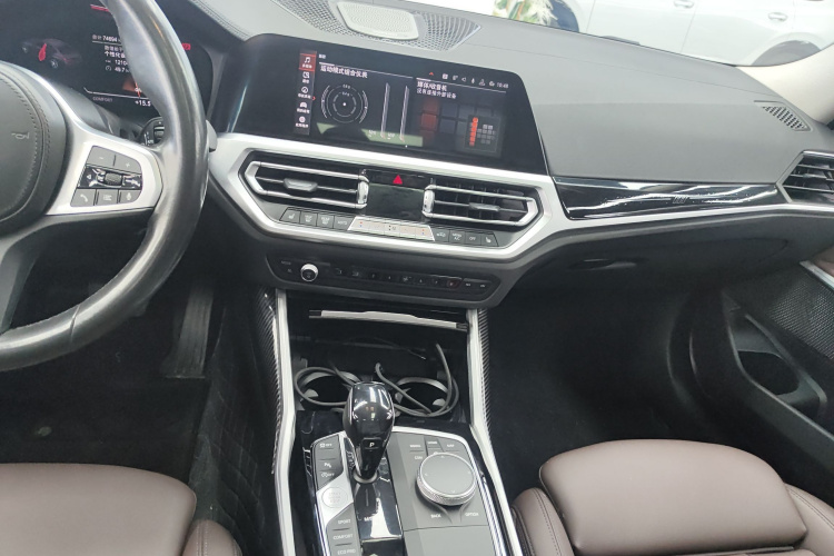 宝马3系 2020款 320Li M运动套装局部细节16