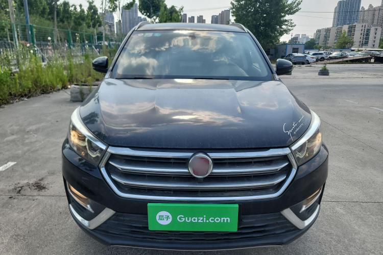 汉腾汽车 汉腾X5 2018款 1.5L 手动精英版车身外观6001