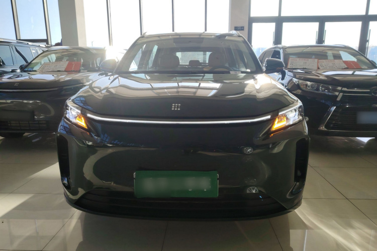 蓝电E5 PLUS 2025款 165km 长续航版PLUS 7座车身外观6001