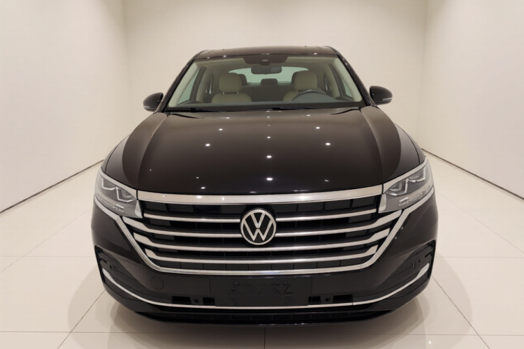 大众 威然 2022款 380TSI 尊驰版车身外观2