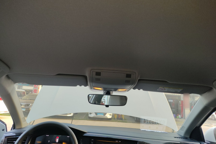 大众 朗逸 2025款 新锐 1.5L 出众新逸版中控内饰22