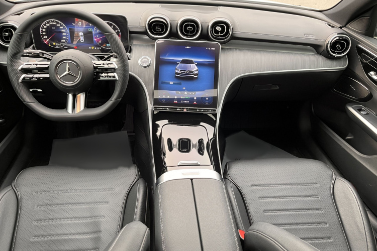 奔驰C级 2022款 C 200 L 运动版中控内饰7001