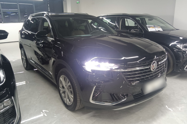 别克 2022款 昂科威Plus 652T 五座豪华型车身外观3