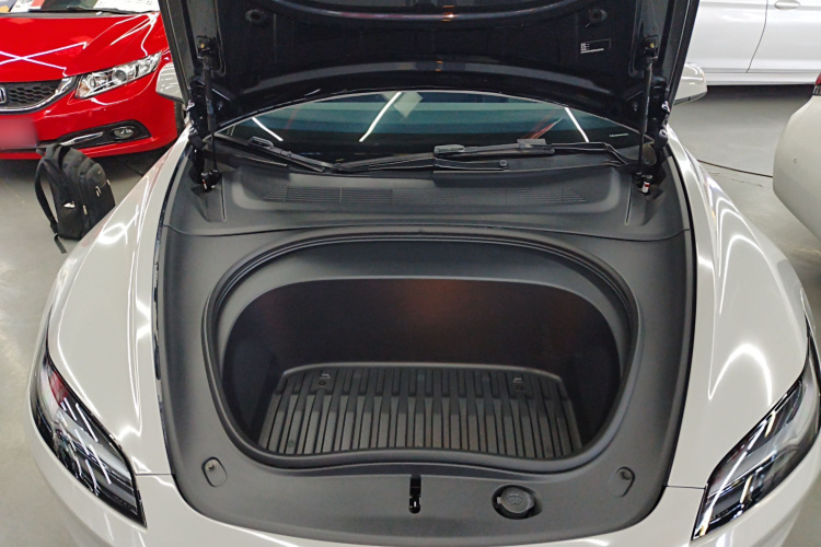 特斯拉 Model 3 2023款 后轮驱动版局部细节24