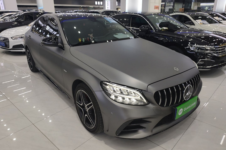 奔驰C级 2021款 C 260 L 运动星耀臻藏版车身外观3