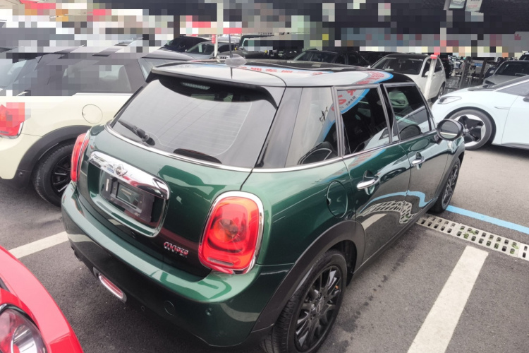 MINI 2016款 1.5T COOPER 五门版车身外观6004