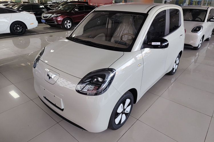 五菱汽车 宏光MINIEV 2025款 四门版 进阶款车身外观1