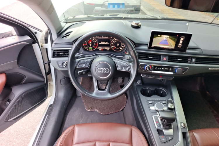 奥迪A4L 2017款 45 TFSI quattro 风尚型局部细节13