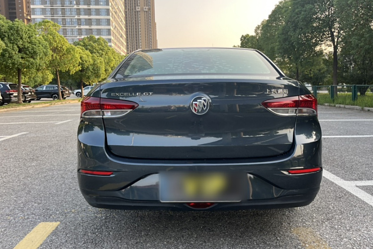 别克 英朗 2021款 典范 1.5L 自动精英型车身外观6003