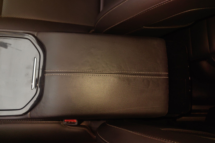 五菱汽车 五菱凯捷 2020款 1.5T CVT旗舰型中控内饰7005