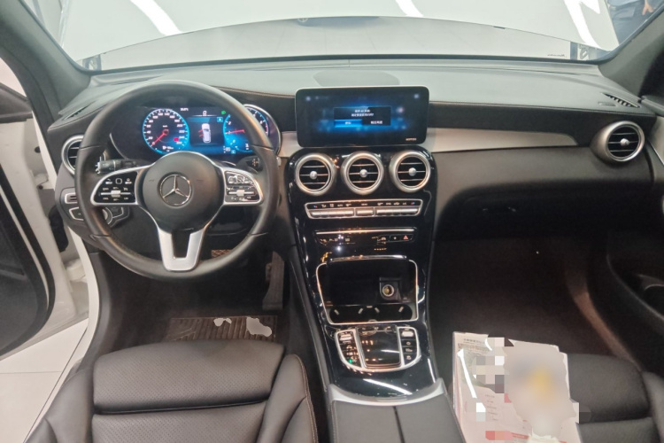 奔驰GLC 2021款 GLC 260 L 4MATIC 动感型中控内饰12