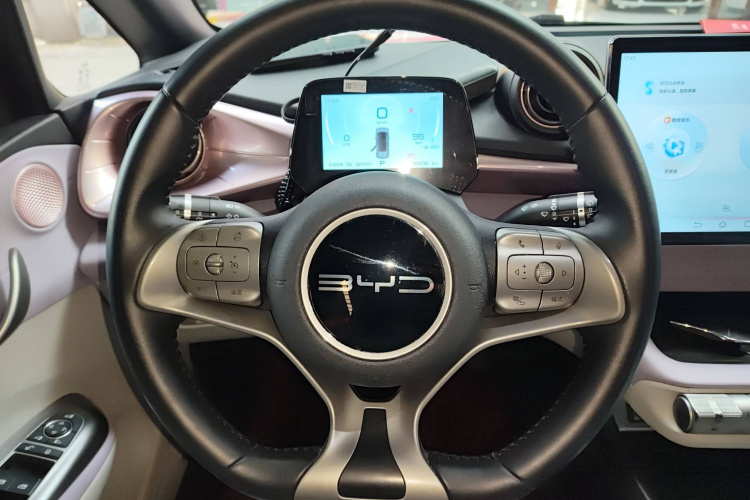 比亚迪 海豚 2023款 420km 时尚版中控内饰13