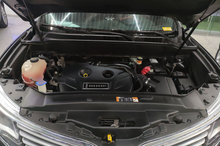 林肯MKX 2015款 2.0T 四驱尊雅版机舱底盘24