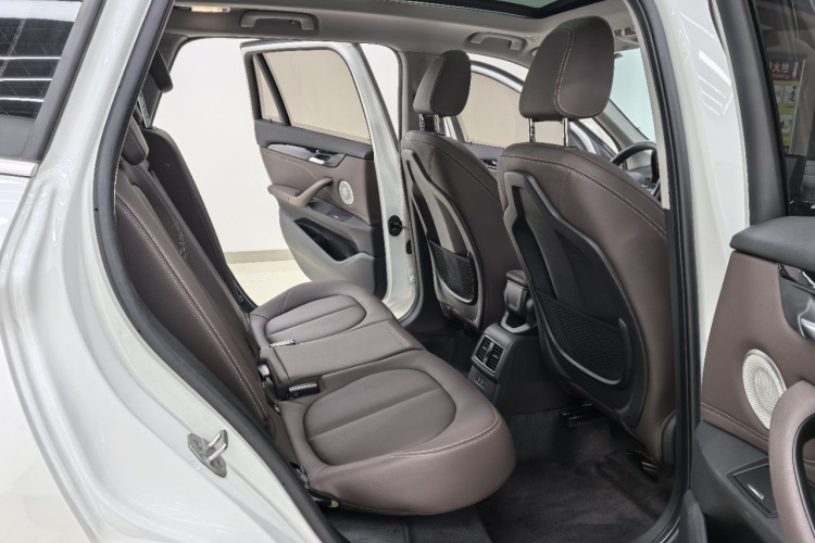 宝马X1 2022款 sDrive25Li 领先型中控内饰7007