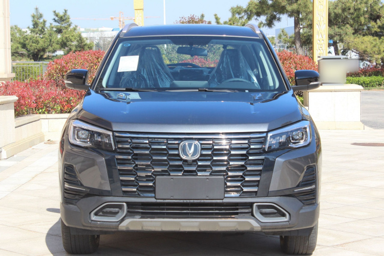 长安CS75 2024款 畅享版 1.5T DCT豪华型车身外观6001