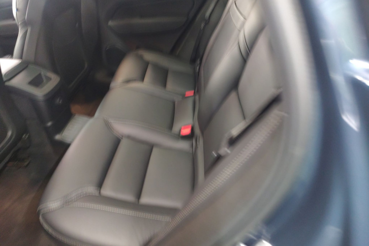 沃尔沃XC60新能源 2021款 T8 E驱混动 智雅豪华版中控内饰7004