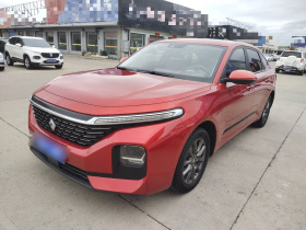 宝骏RC-5 2020款 1.5L 手动智耀豪华型