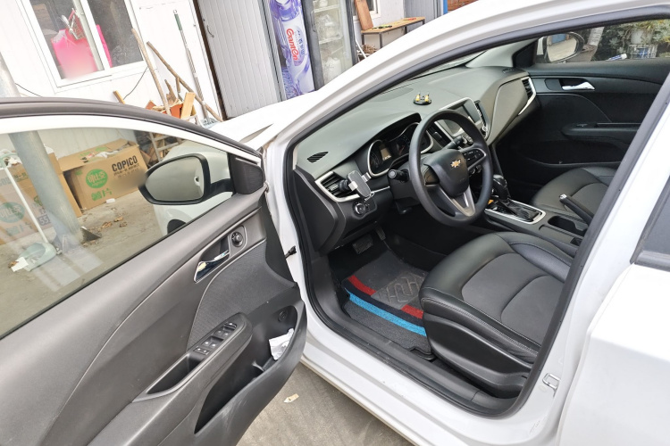 雪佛兰 科沃兹 2019款 320 自动欣悦版中控内饰20