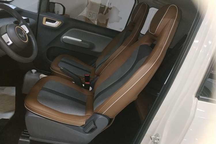 五菱汽车 宏光MINIEV 2022款 GAMEBOY 200km 玩咖款 磷酸铁锂局部细节19