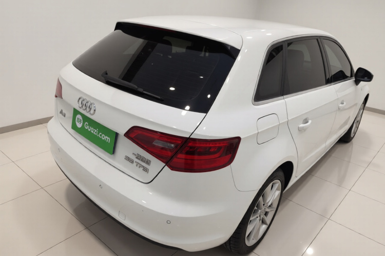 奥迪A3 2014款 Sportback 35 TFSI 自动舒适型车身外观7