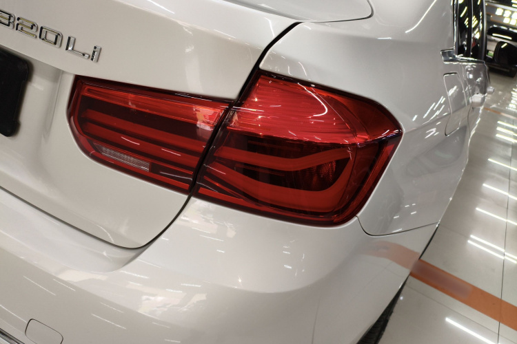 宝马3系 2017款 320Li 时尚型车身外观6006