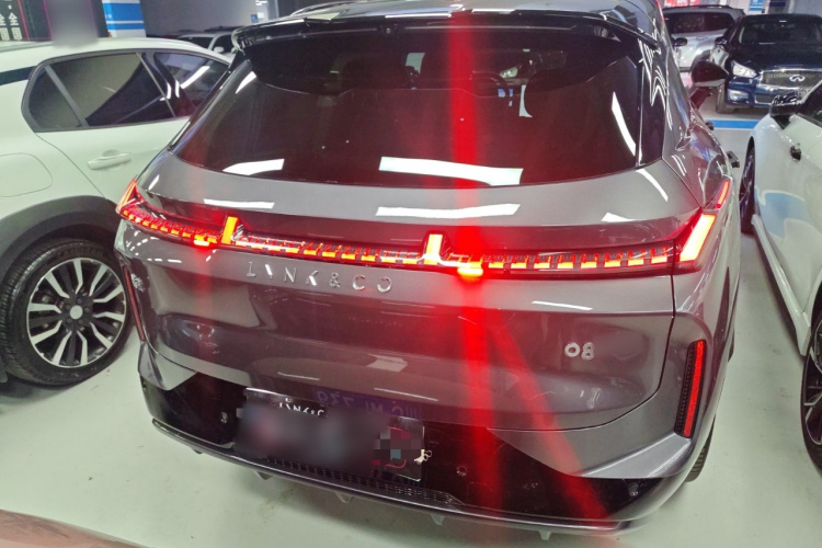 领克08 EM-P 2023款 220km 时间限量版车身外观6004