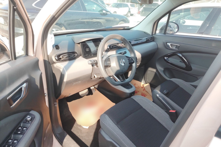 零跑汽车 零跑T03 2021款 400轻享版 三元锂中控内饰20