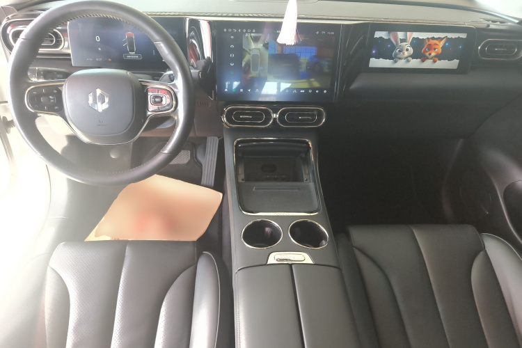 零跑汽车 零跑C11 2021款 尊享版中控内饰7002