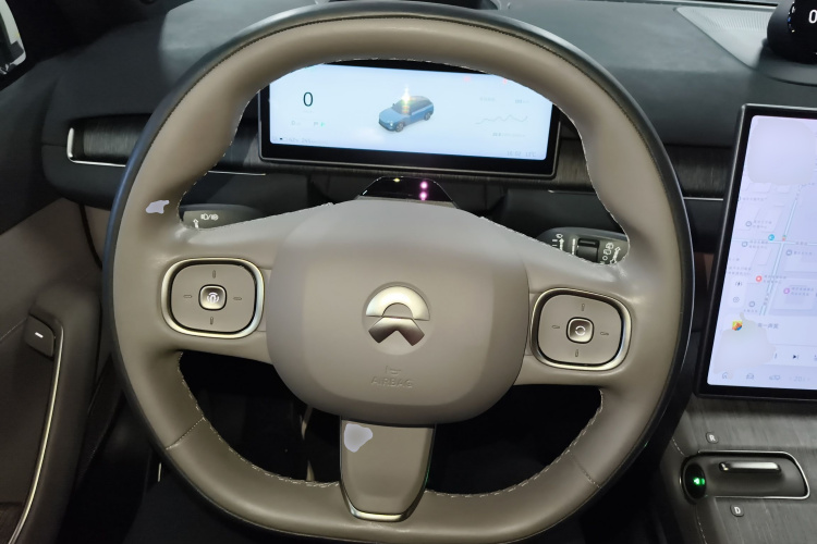 蔚来ES7 2022款 100kWh 首发版中控内饰13